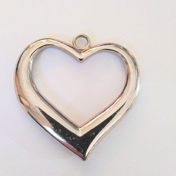 Heart Charm Stainless Steel BIG Over 2 Inches Silver Tone Necklace Choke… - Picture 5 of 8